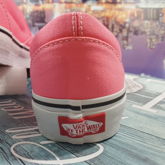 Vans Pink Lemonade Classic slip on (CL) - Picture 4 of 13